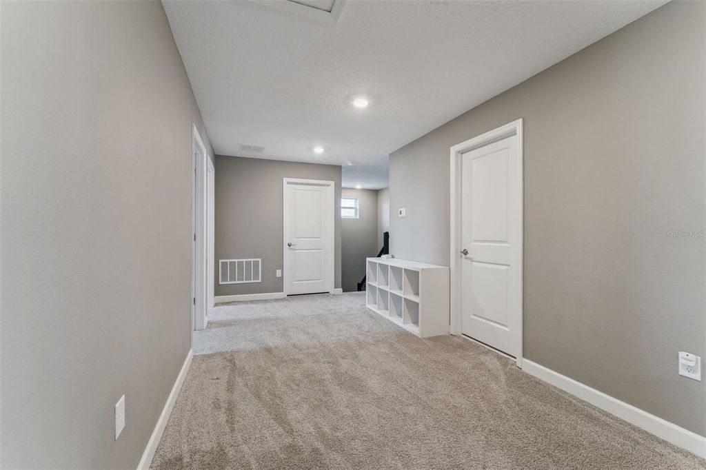 Image 20 of property listing at 11533 RHYME AVENUE, Orlando, FL 32832