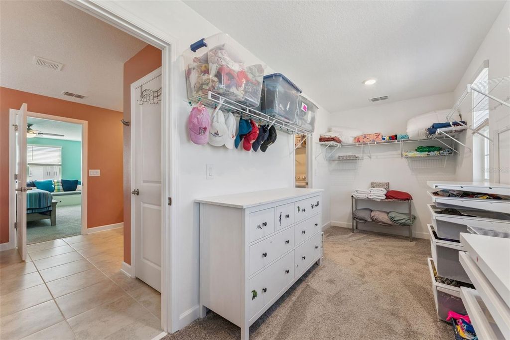 Image 24 of property listing at 11533 RHYME AVENUE, Orlando, FL 32832
