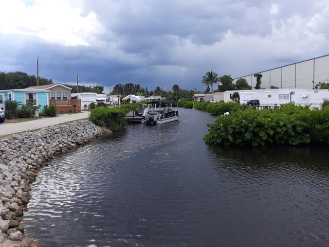 22 S Loafing Street, Hypoluxo, FL 33462