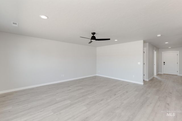 8525 S Tyrion Way, Kuna, ID 83634
