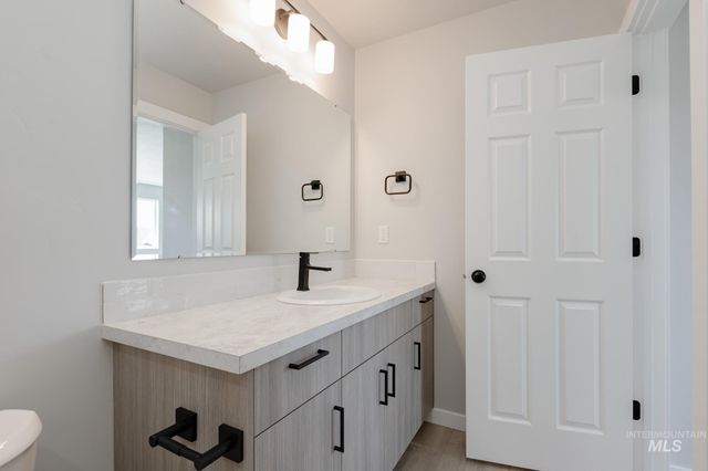 8525 S Tyrion Way, Kuna, ID 83634