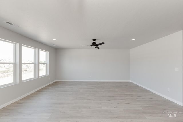 8525 S Tyrion Way, Kuna, ID 83634