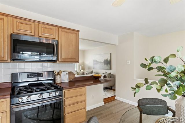 11824 Welcome Drive, Maryland Heights, MO 63043