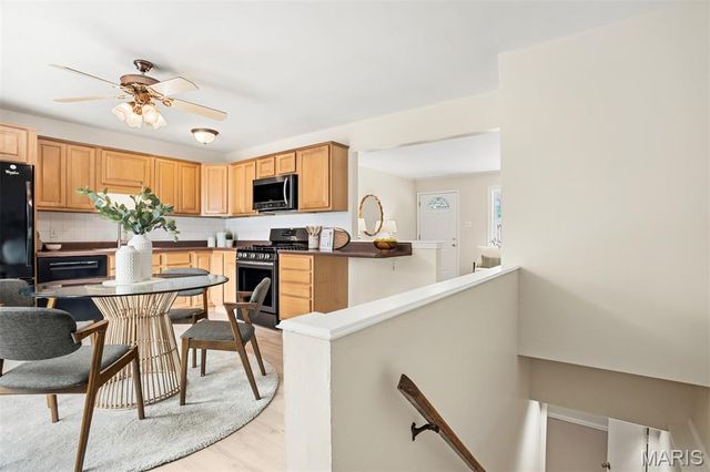 11824 Welcome Drive, Maryland Heights, MO 63043