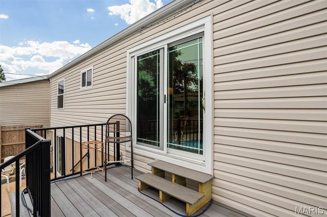 11824 Welcome Drive, Maryland Heights, MO 63043