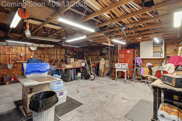 7121 E Carpenter Road, Richfield Township, MI 48423