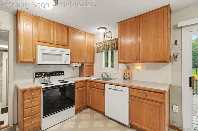 7121 E Carpenter Road, Richfield Township, MI 48423