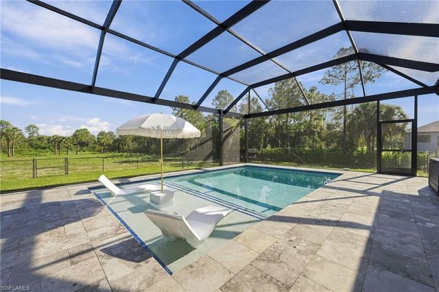 1819 12th AVE NE, Naples, FL 34120