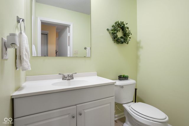 7628 Vintage Court, Lawrence, IN 46226