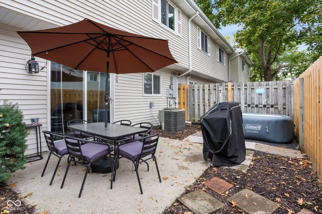 7628 Vintage Court, Lawrence, IN 46226