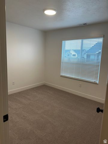 26 S MOONLIT RD, Mapleton, UT 84664