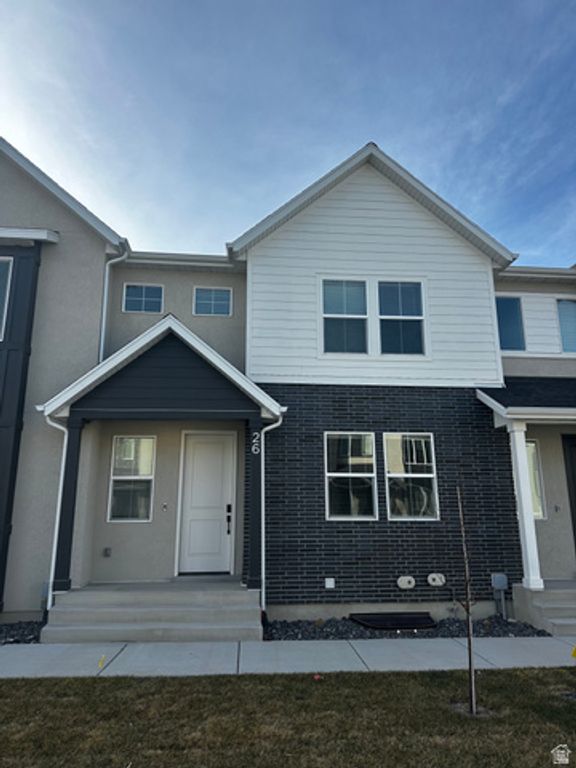 26 S MOONLIT RD, Mapleton, UT 84664