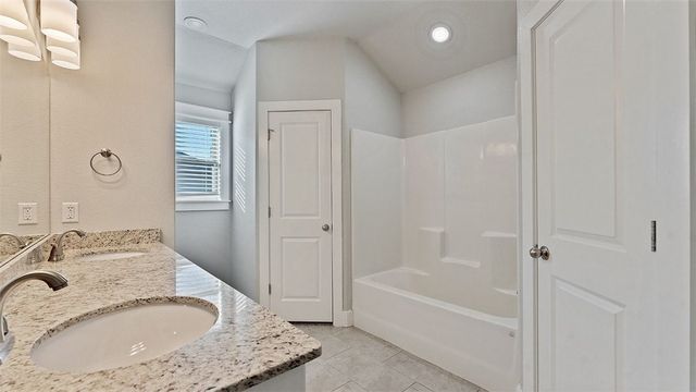 2101 E Endura Park Drive, Siloam Springs, AR 72761