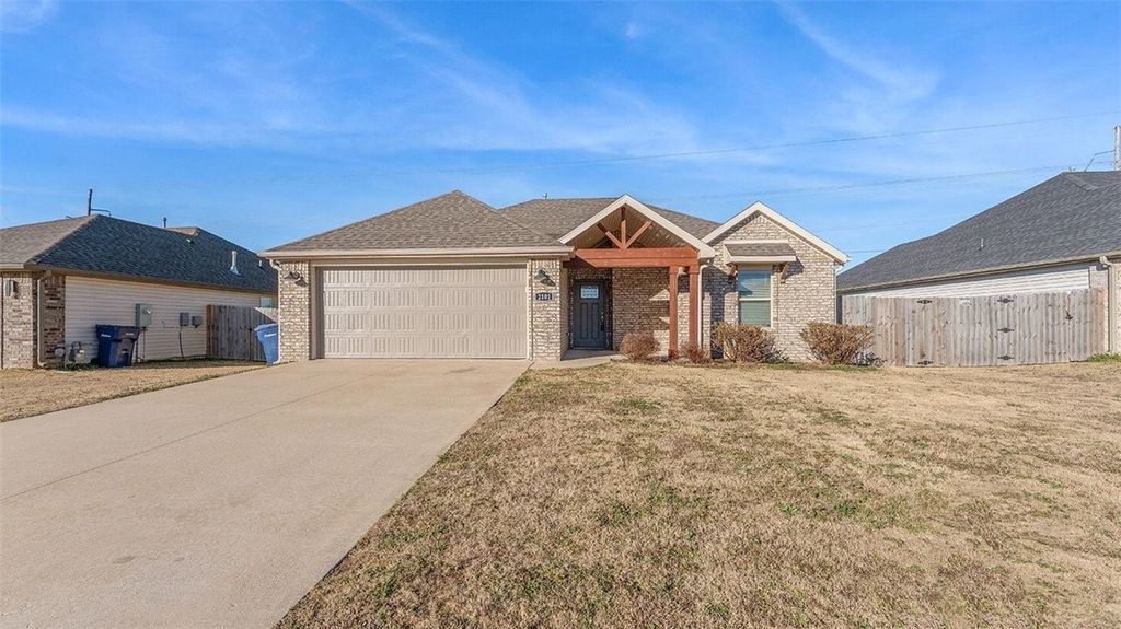 2101 E Endura Park Drive, Siloam Springs, AR 72761