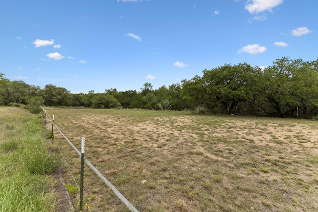 2101 Upper Branch CV, Dripping Springs, TX 78620