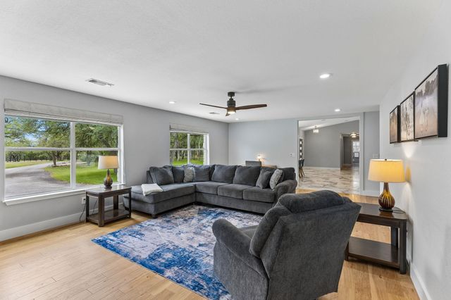 2101 Upper Branch CV, Dripping Springs, TX 78620