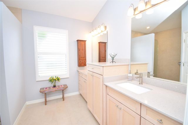 6556 MEANDERING WAY, Lakewood Ranch, FL 34202