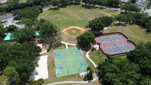 6556 MEANDERING WAY, Lakewood Ranch, FL 34202