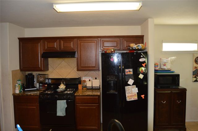 1230 Crestmont Place Loop, Missouri City, TX 77489