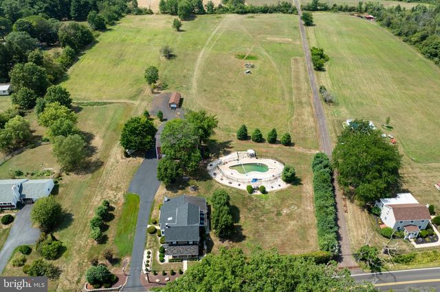 1202 HILLTOWN PIKE, Hilltown, PA 18927