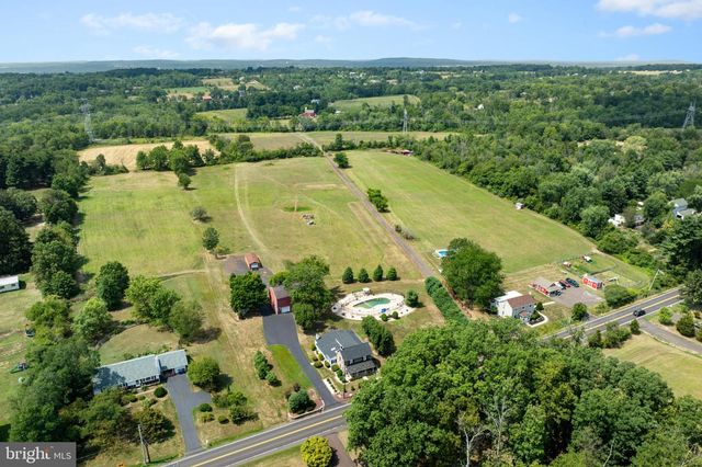 1202 HILLTOWN PIKE, Hilltown, PA 18927