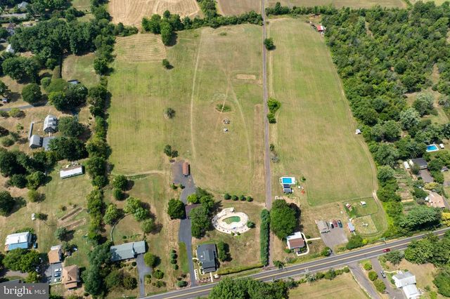 1202 HILLTOWN PIKE, Hilltown, PA 18927