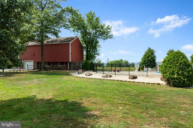 1202 HILLTOWN PIKE, Hilltown, PA 18927