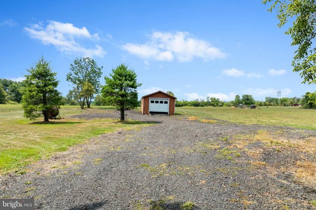 1202 HILLTOWN PIKE, Hilltown, PA 18927