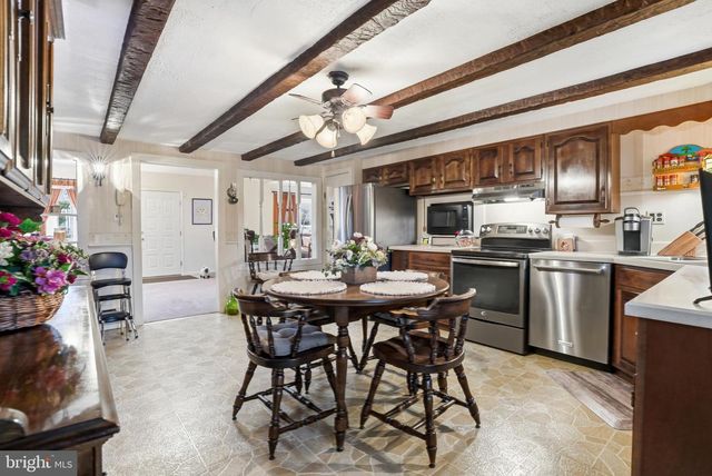 1202 HILLTOWN PIKE, Hilltown, PA 18927