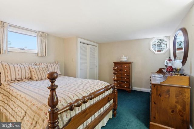 1202 HILLTOWN PIKE, Hilltown, PA 18927