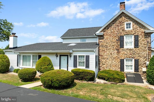 1202 HILLTOWN PIKE, Hilltown, PA 18927