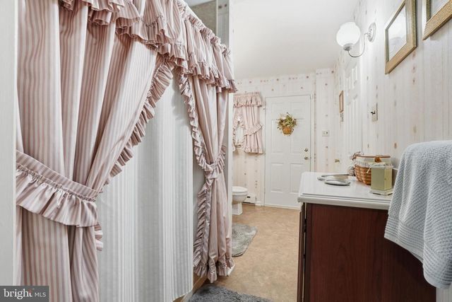 1202 HILLTOWN PIKE, Hilltown, PA 18927