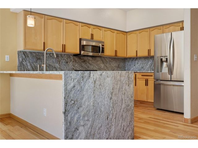 667 Trailside Rd, Golden, CO 80401