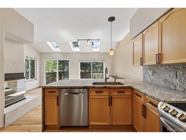 667 Trailside Rd, Golden, CO 80401