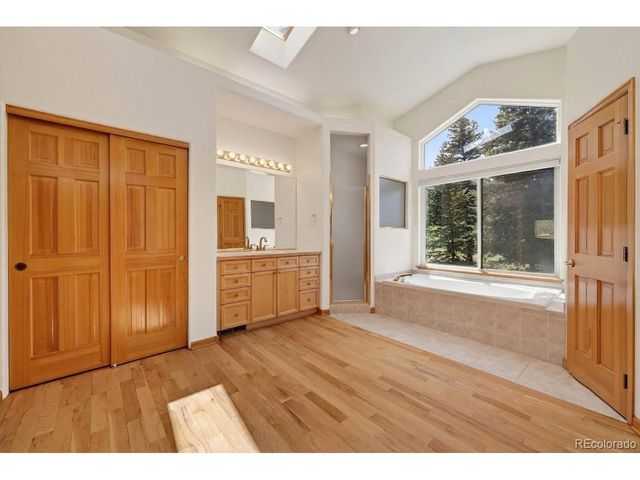667 Trailside Rd, Golden, CO 80401