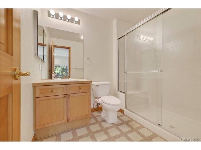 667 Trailside Rd, Golden, CO 80401