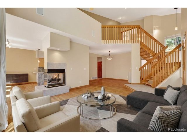 667 Trailside Rd, Golden, CO 80401