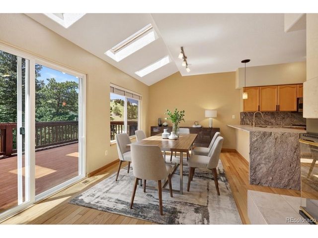667 Trailside Rd, Golden, CO 80401