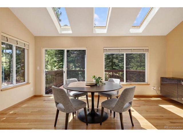 667 Trailside Rd, Golden, CO 80401