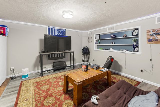 1112 Thurston Street, Manhattan, KS 66502