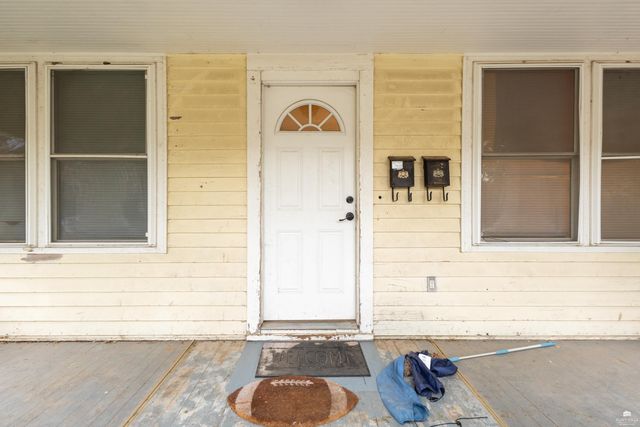 1112 Thurston Street, Manhattan, KS 66502