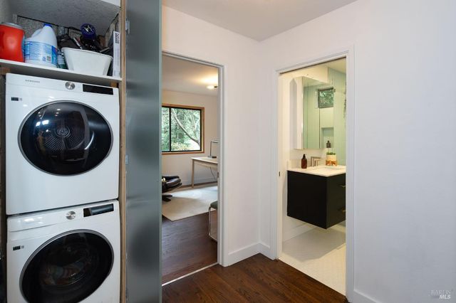 14225 Cherry St, Guerneville, CA 95446