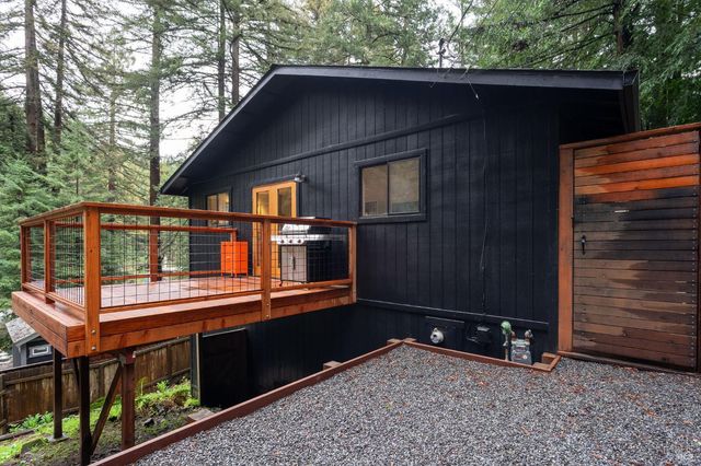 14225 Cherry St, Guerneville, CA 95446