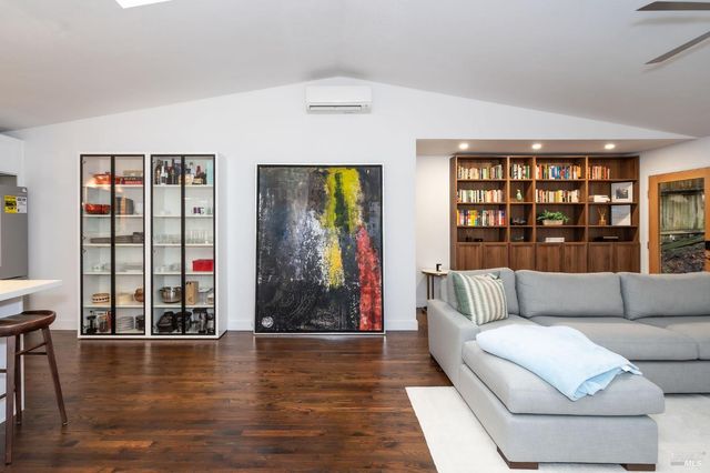 14225 Cherry St, Guerneville, CA 95446