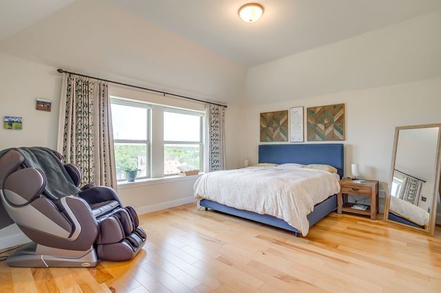 416 Bluffside Trail, Benbrook, TX 76126