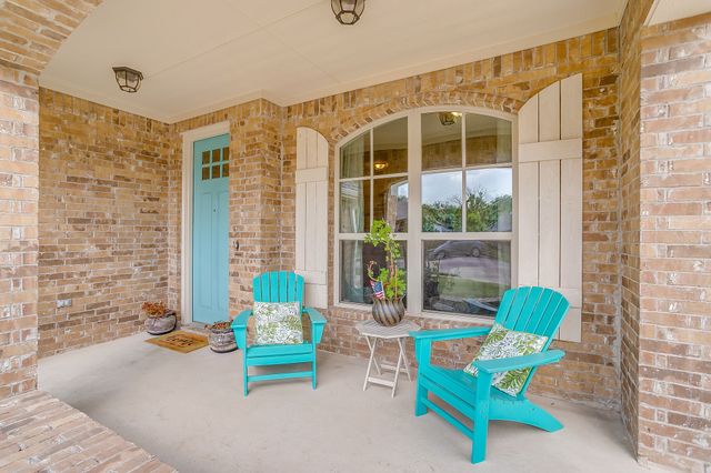 416 Bluffside Trail, Benbrook, TX 76126