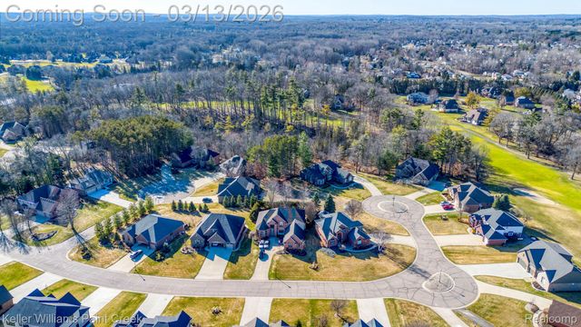 1628 Royal Birkdale Drive W, Oxford Charter Township, MI 48371