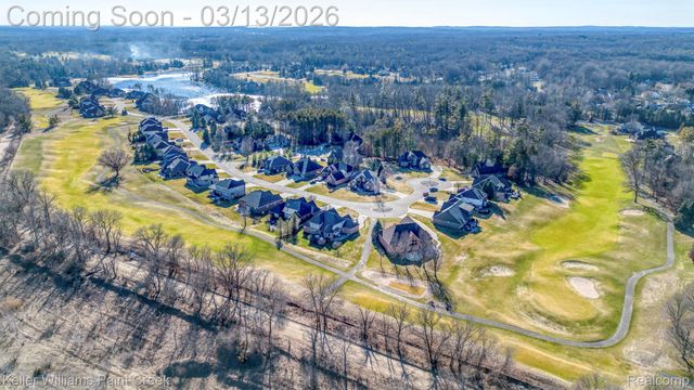 1628 Royal Birkdale Drive W, Oxford Charter Township, MI 48371