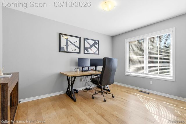 1628 Royal Birkdale Drive W, Oxford Charter Township, MI 48371