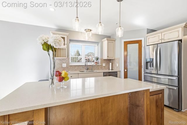 1628 Royal Birkdale Drive W, Oxford Charter Township, MI 48371